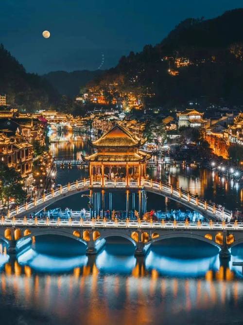 岳阳市中心,千年古城的繁华与未来 岳阳市中心,千年古城的繁华与未来 必应SEO