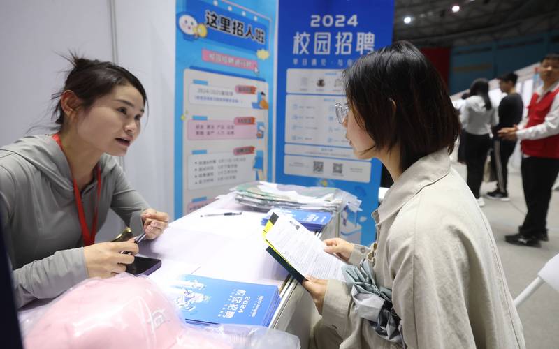 桂林SEO招聘,挖掘网络营销新机遇,助力企业腾飞 SEO关键词 桂林SEO招聘,挖掘网络营销新机遇,助力企业腾飞 桂林SEO招聘,挖掘网络营销新机遇,助力企业腾飞 SEO关键词